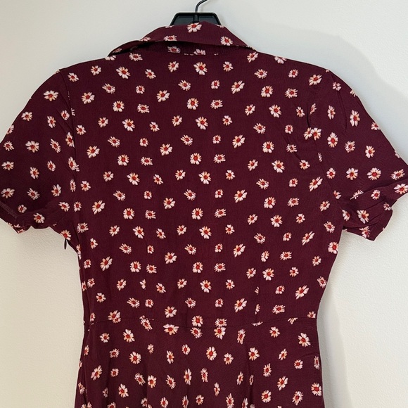 Forever 21 Juniors Burgundy Short Sleeve Button Up Floral Mini Dress Size S - Picture 6 of 13